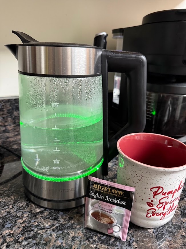 Curtis Stone 1.7-Liter Electric Glass Kettle